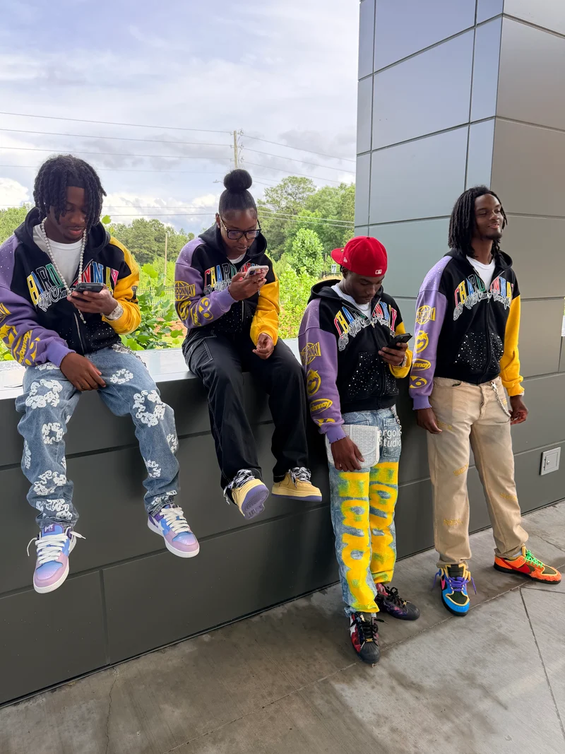 Chardonnay zip up