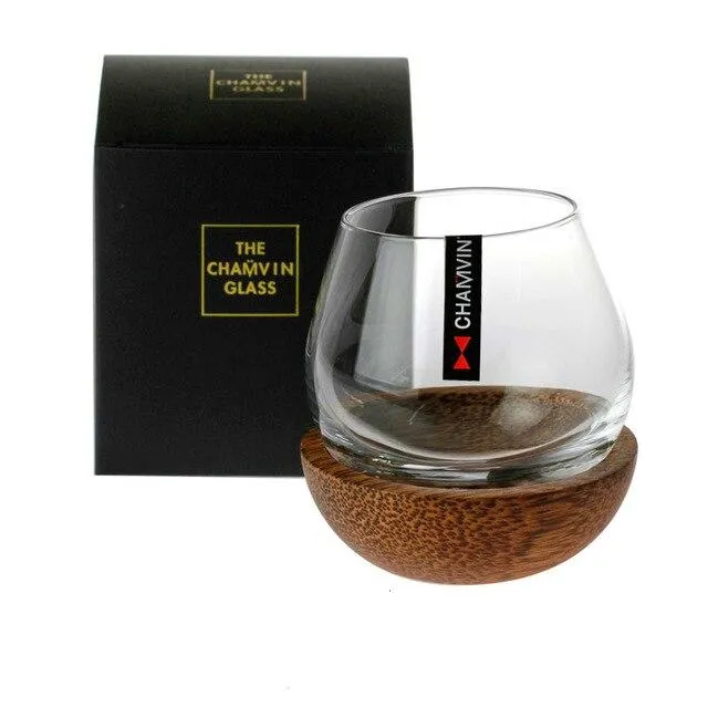 Verre à rhum brun avec socle