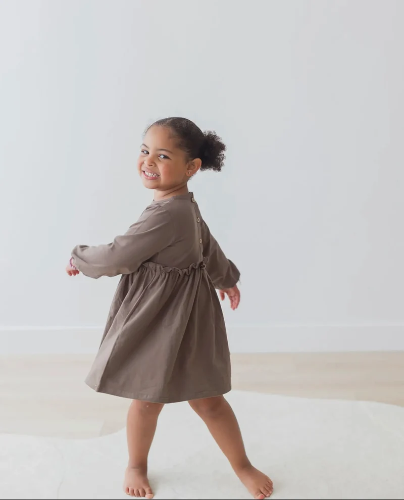 Robe en jersey à manches longues Walnut coton bio