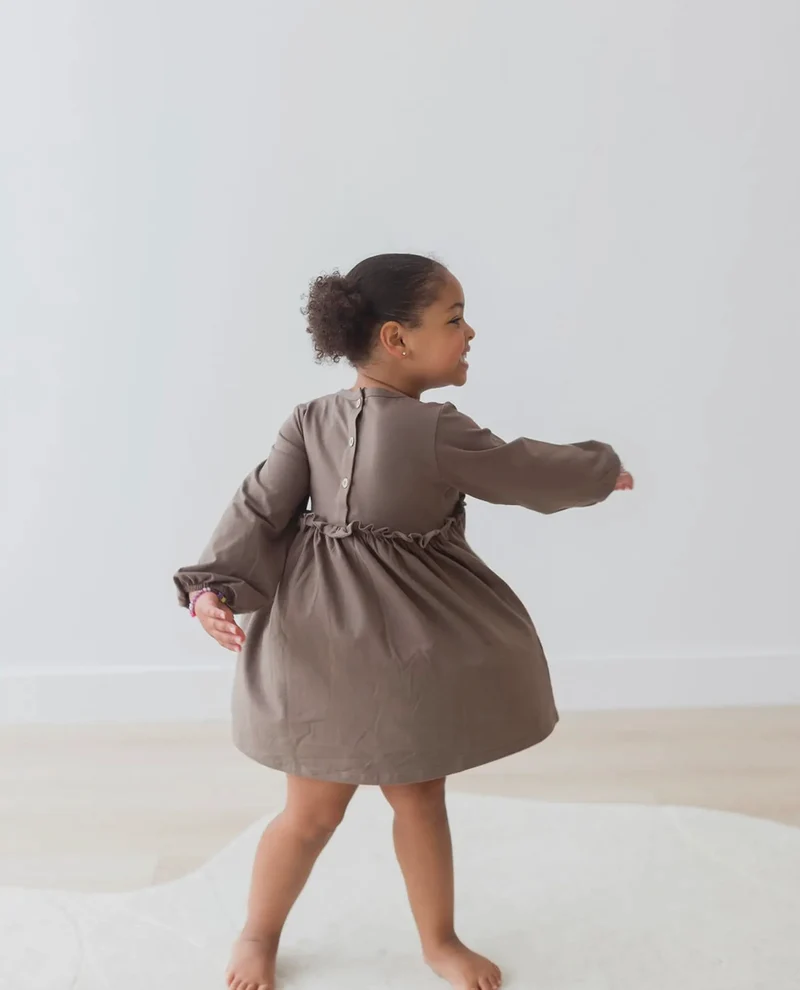 Robe en jersey à manches longues Walnut coton bio
