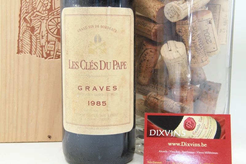 Les Clés Du Pape ( Chateau Pape Clement ) Graves 1985