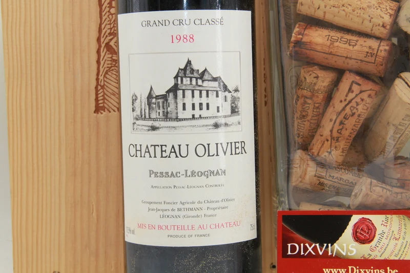 - Chateau Olivier ** 1988 ** Grand Cru Classé Pessac Léognan