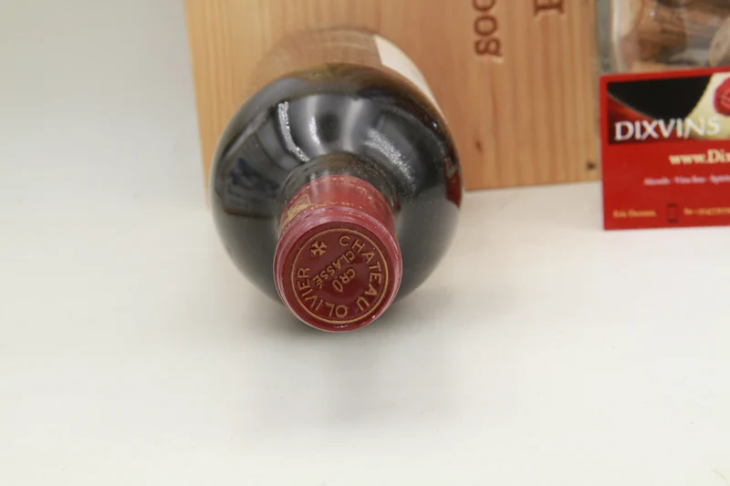 - Chateau Olivier ** 1988 ** Grand Cru Classé Pessac Léognan