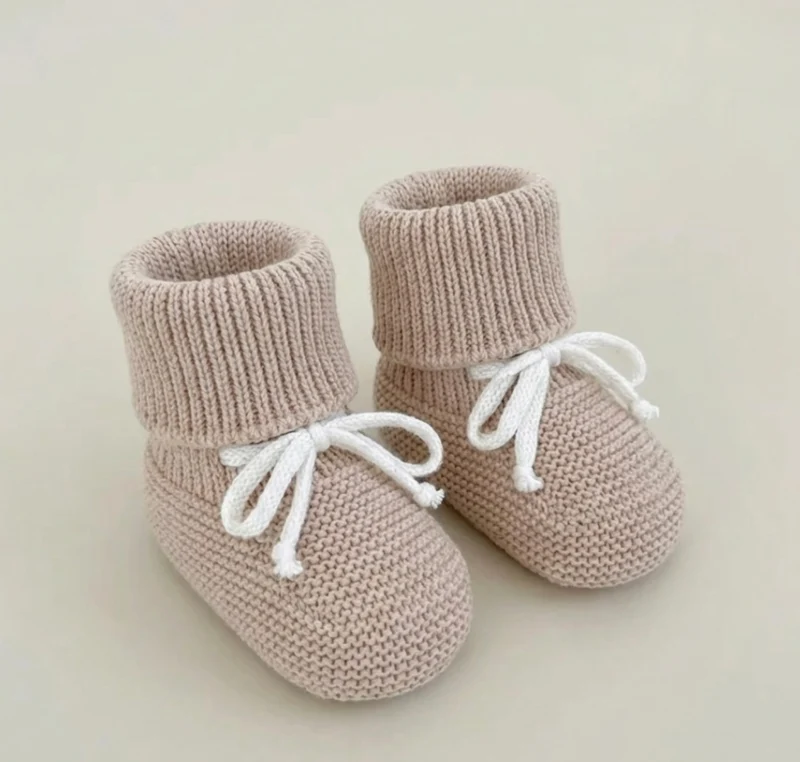 Chaussettes bébé en tricot douillet – Kali