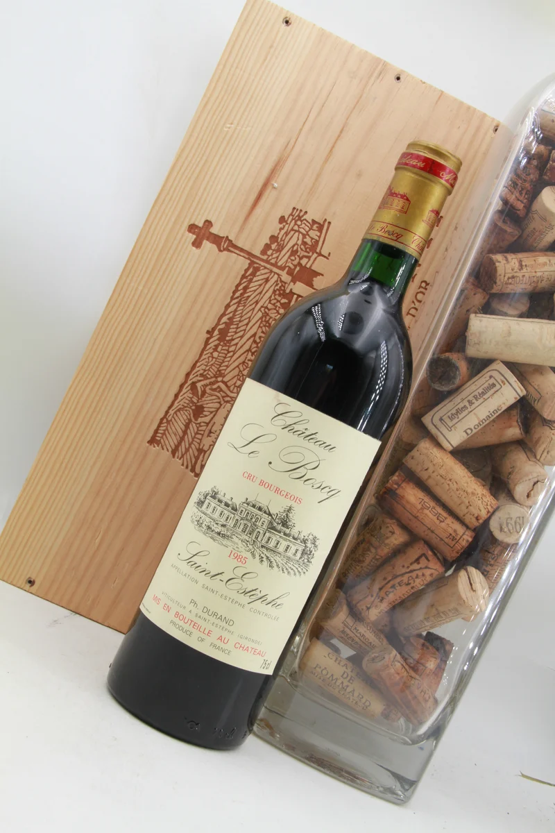 Chateau Le Boscq. Cru Bourgeois Saint Éstephe. 1985