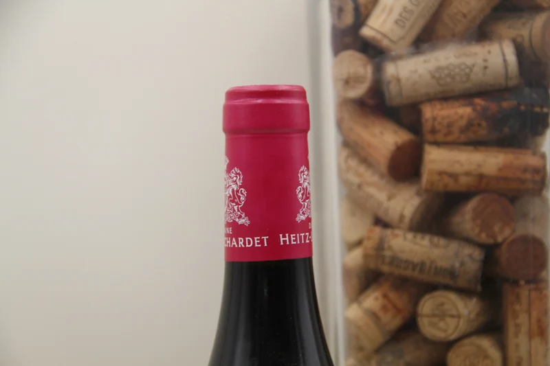 - Pommard 1er Cru "Clos des Poutures " **2014 ** Domaine Heitz -Lochardet