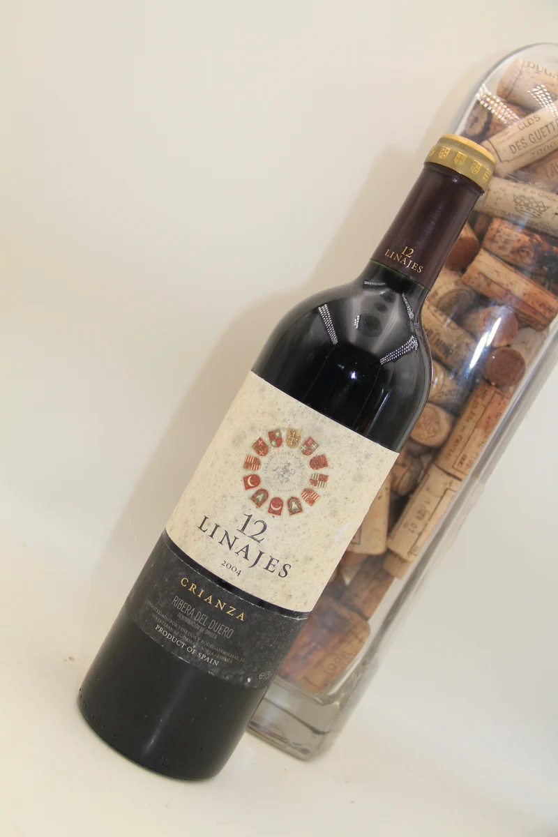 12 Linajes **2004** Crianza Ribera Del Duero