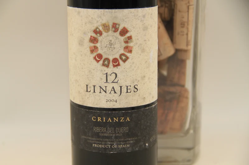 12 Linajes **2004** Crianza Ribera Del Duero