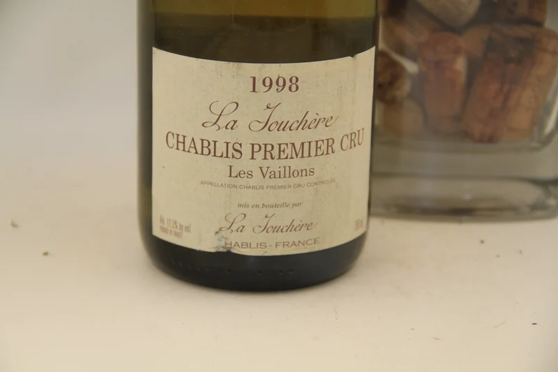 -Chablis 1er Cru " Les Vallons** 1998 ** La Jouchère