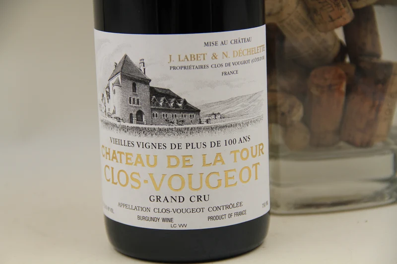 Clos Vougeot Grand Cru Vielles Vignes + 100 ans ** 2013** Chateau De La Tour