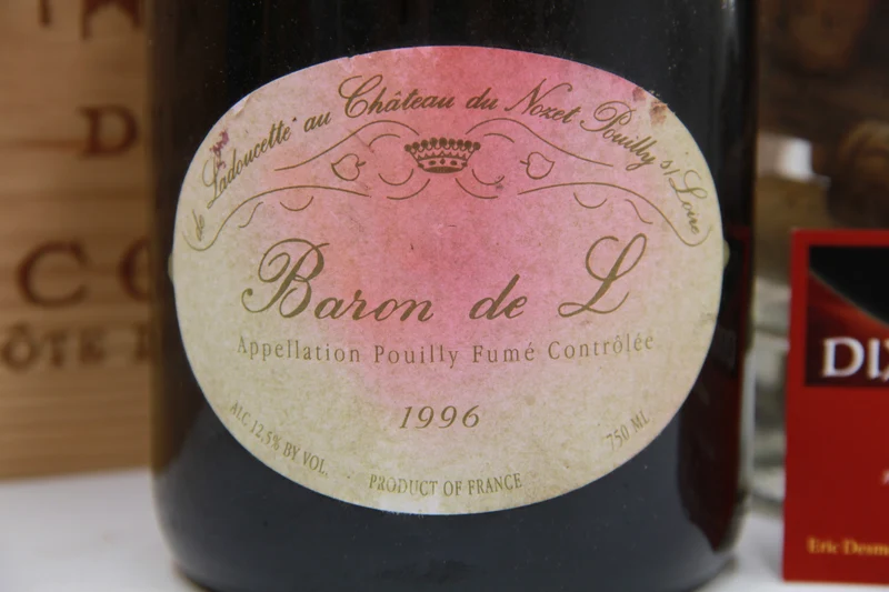 Pouilly Fumé. Baron De L. Ladoucette Chateau Du Nozet. 1996