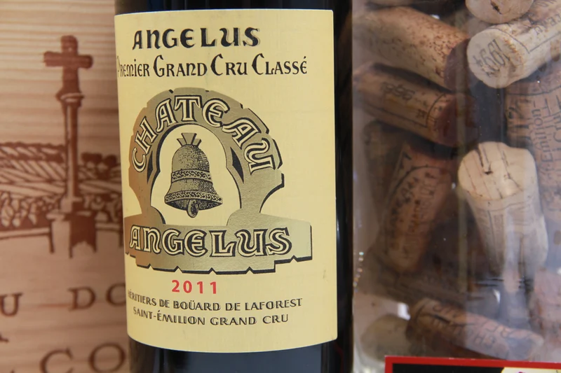 Château Angélus – Premier Grand Cru Classé Saint-Émilion. 2011