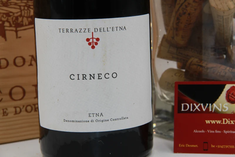 Terrazze Dell'Etna. Cirneco 2011