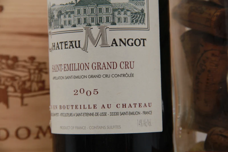 Château Mangot — Saint-Émilion Grand Cru. 2005