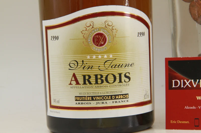 Arbois. Vin Jaune Fruitière Vinicole d Arbois 1990