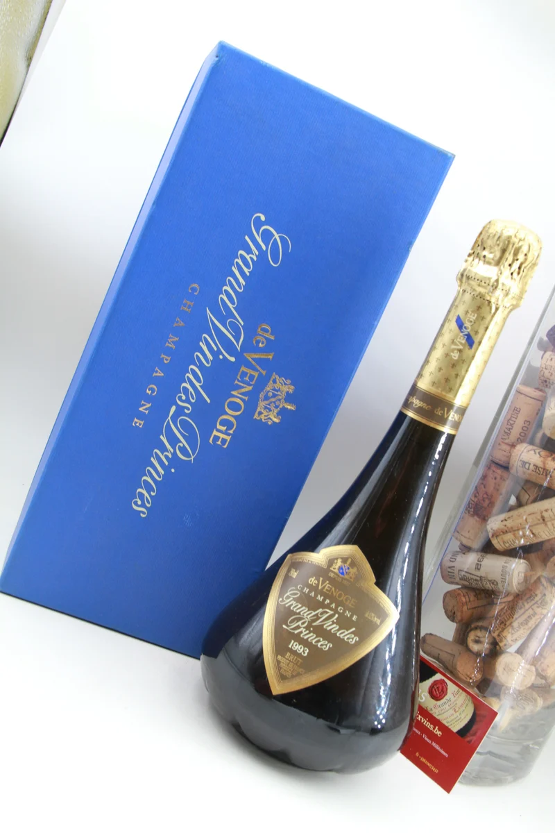 Champagne DE VENOGE " Louis XV " 1993