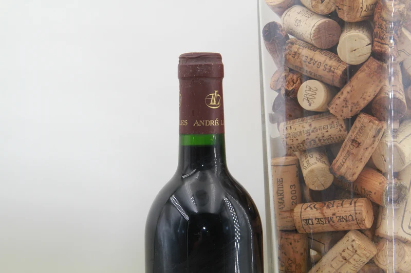 Le Louvetier 1996. Pessac Léognan. Lurton (La Louvière)