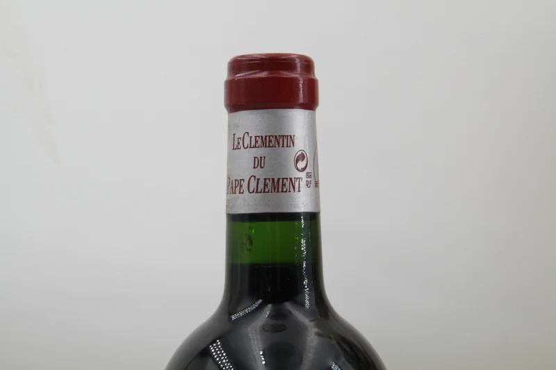 Le Clémentin du Chateau Pape Clément Graves 2004