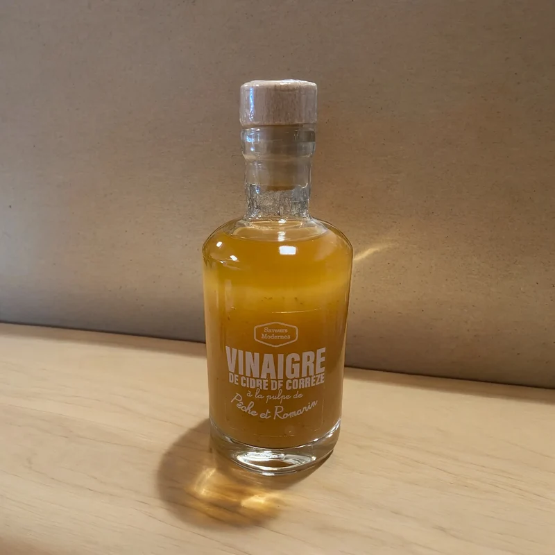 Vinaigre de cidre de Corrèze à la pulpe de Pêche et de Romarin - 200ml