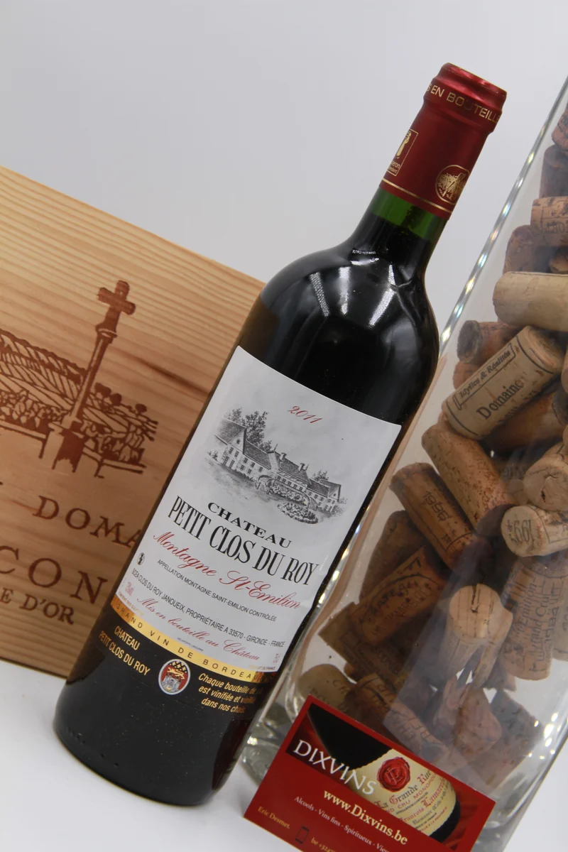 Chateau Petit Clos Du Roy Montagne Saint Émilion. 2011