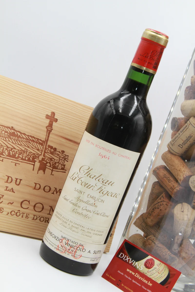 Chateau La Tour Figéac Grand Cru Classé Saint Émilion. 1964