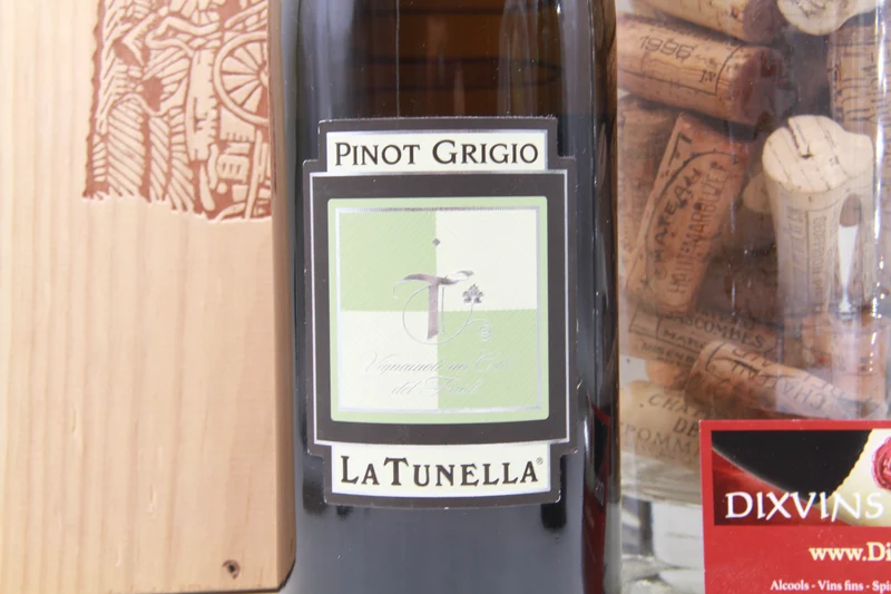 Pinot Grigio la Tunella. 2010. Italie
