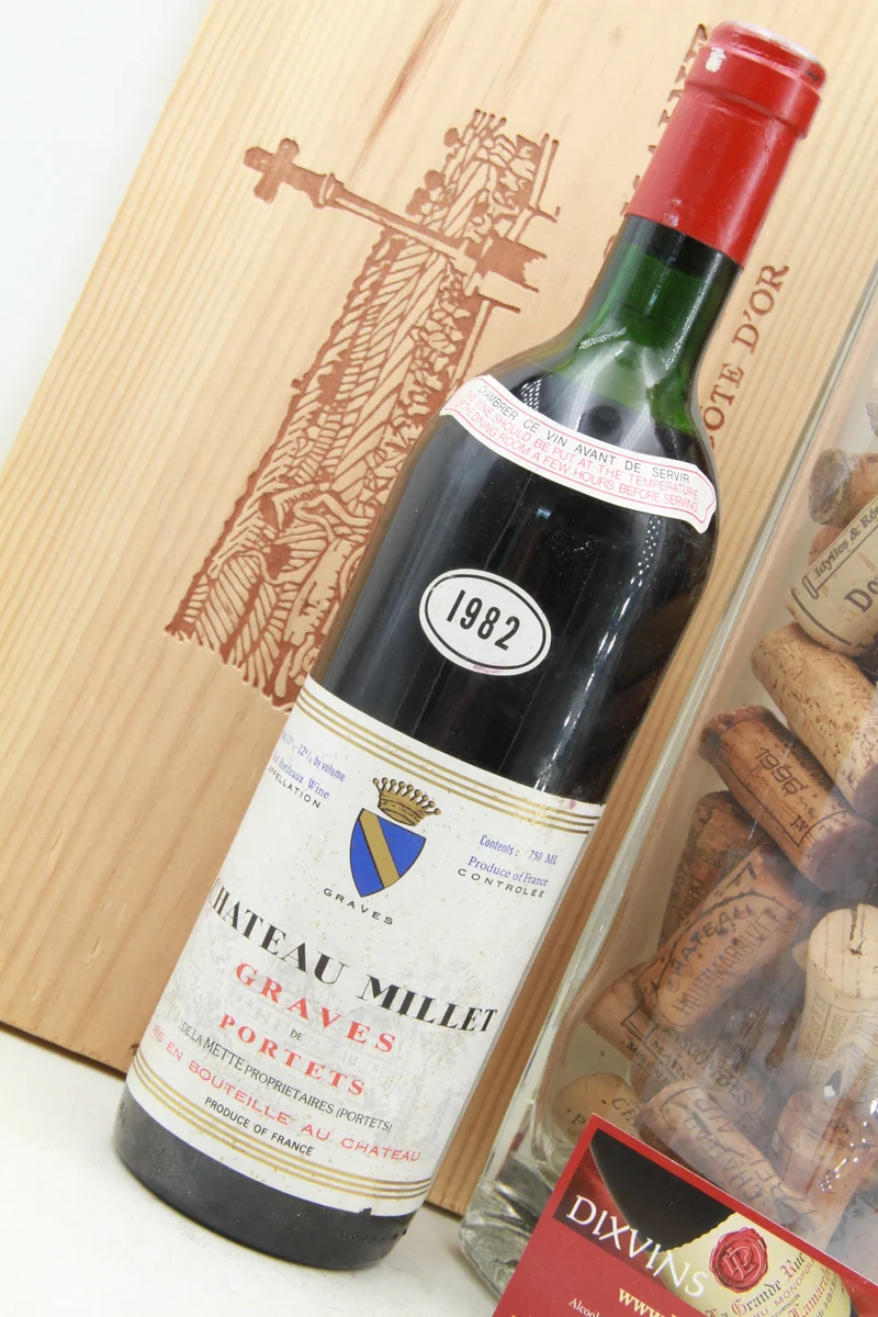 Chateau Millet Graves 1982