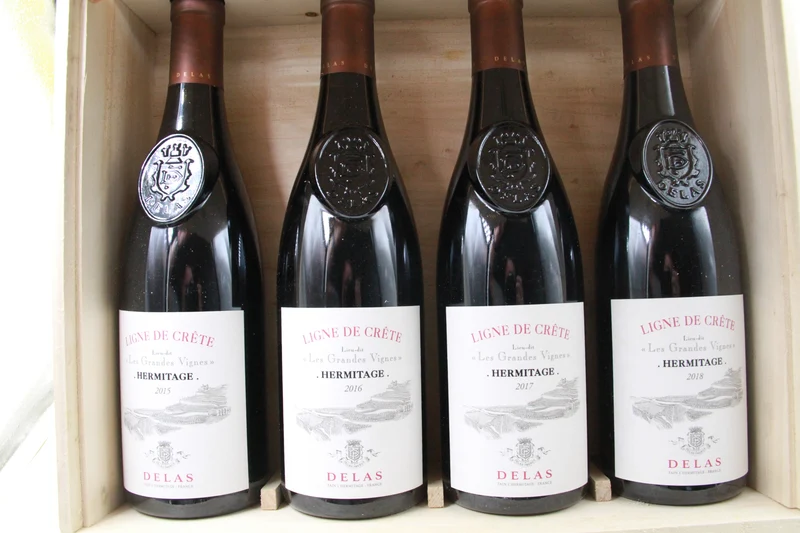 Coffret Hermitage "Ligne De Crête". ** 2015-2016-2017-2018 ** Delas