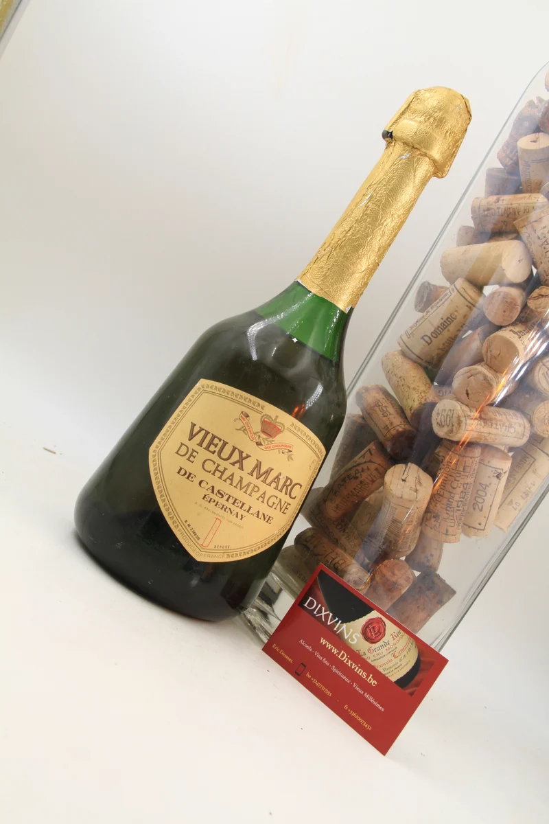 Vieux Marc de Champagne ** ** De Castellane