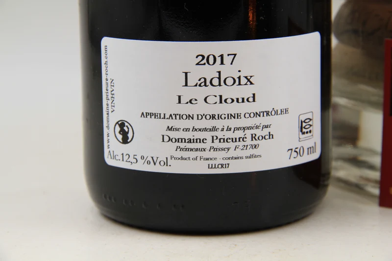 - Ladoix " Le Cloud " ** 2017 ** Domaine Prieuré Roch