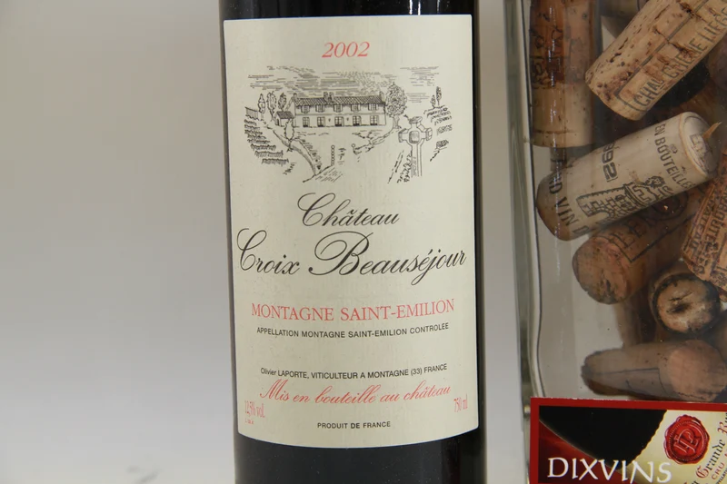 Chateau La Croix Beauséjour Montagne Saint Émilion. 2002