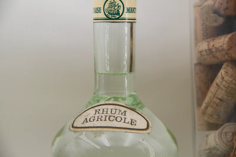Rhum Blanc Carré Rouge 50 ties Pur Agricole. 70cl. 50°