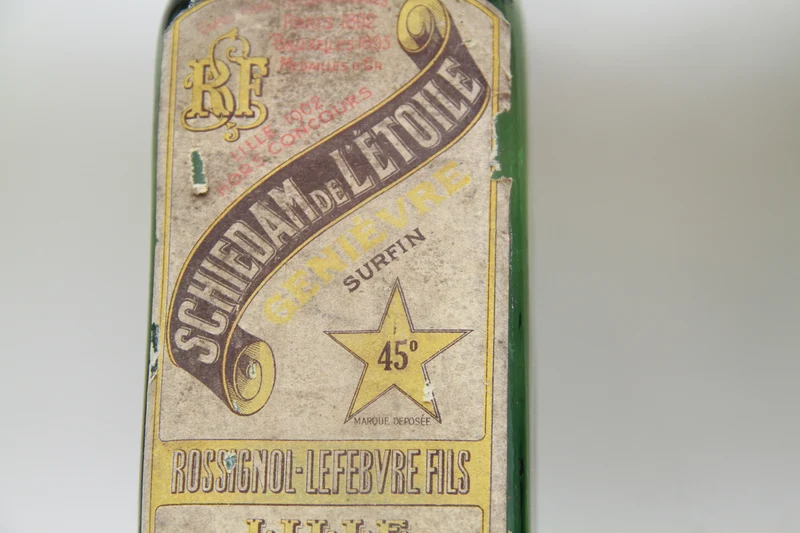 Genièvre Schiedam de L'Etoile Rossignol-Lefebvre Fils. +- 1910