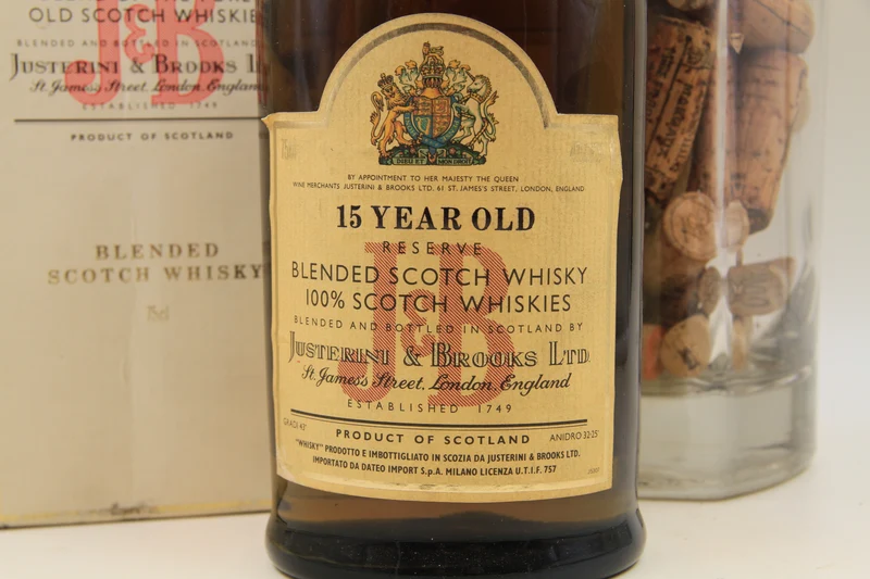 Whisky JB ** 80 Ties **. 15 Year gold