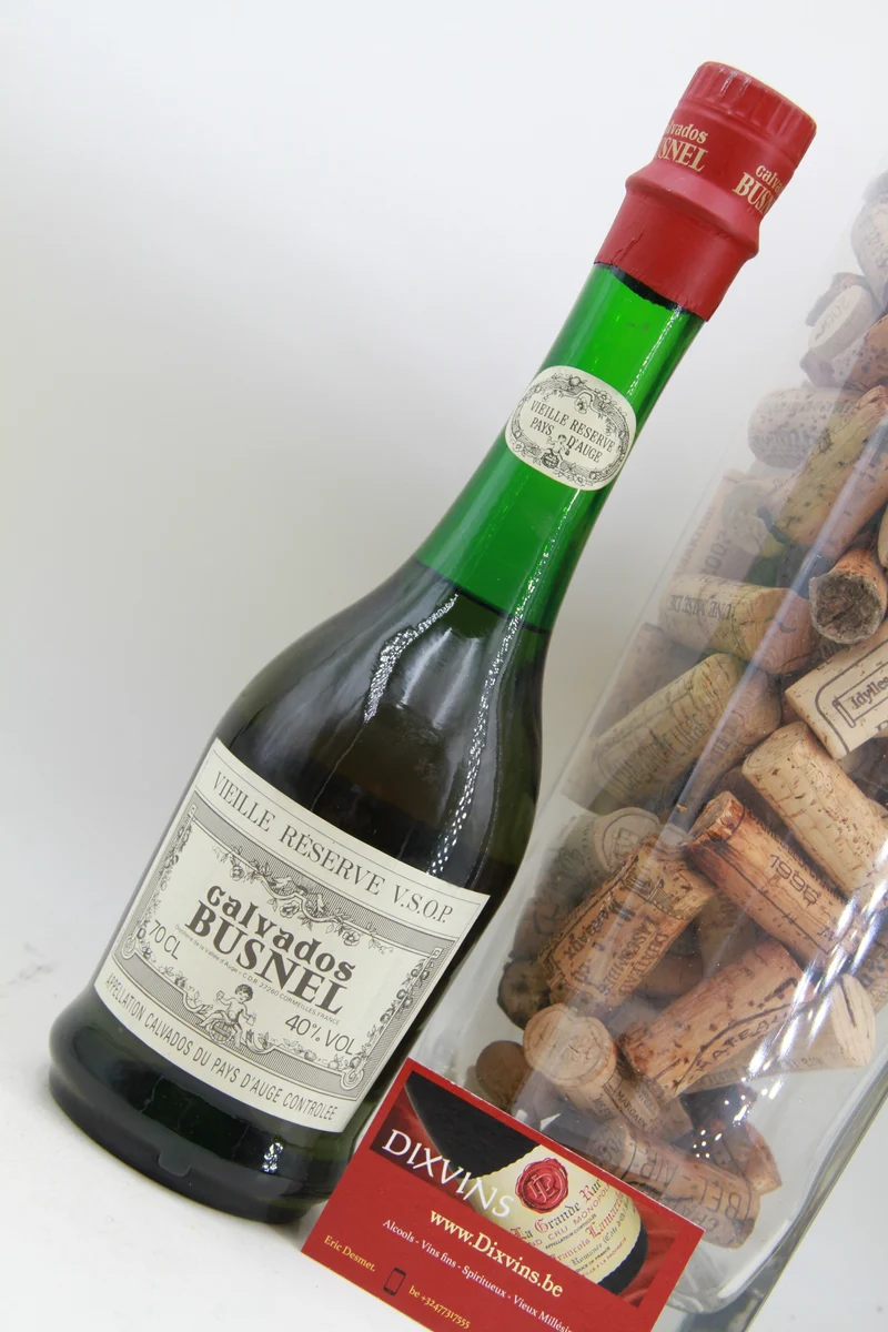 CALVADOS - BUSNEL - Vielle réserve - vsop bouteille des années 1970