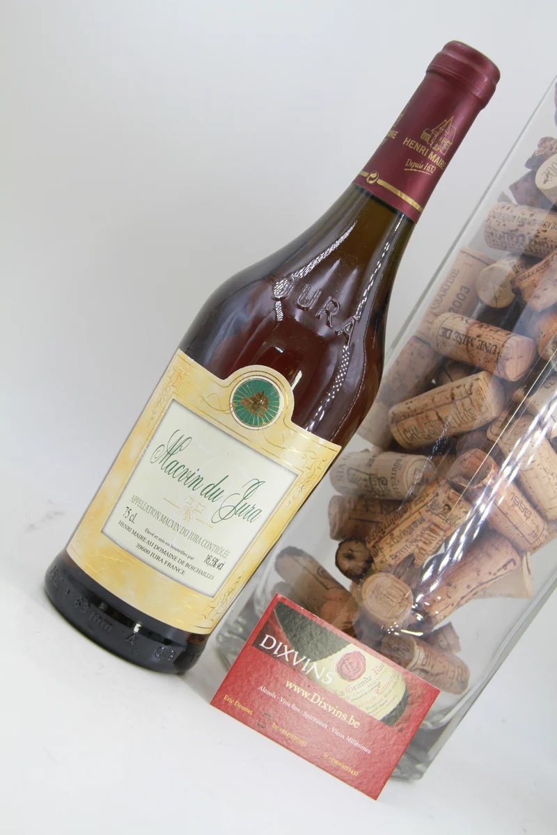 Macvin Du jura Domaine Henri Maire