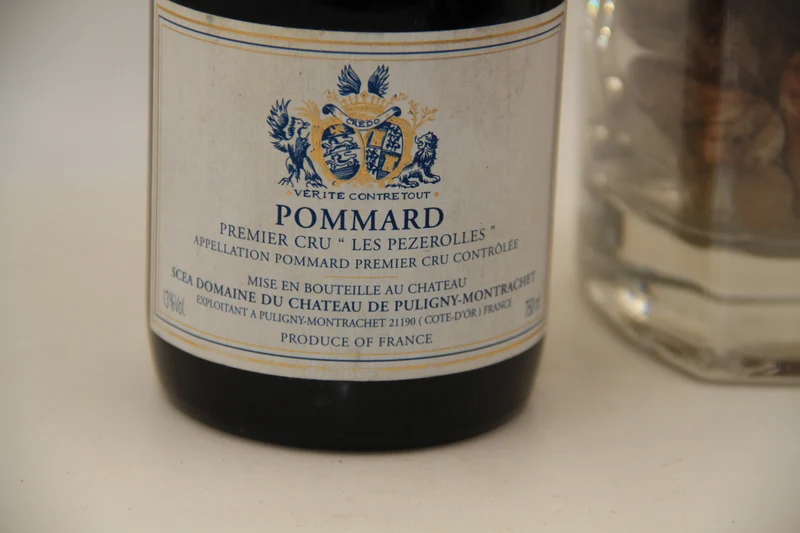 - Pommard 1er Cru " Les Pezerolles " ** 1996 ** Chateau De Puligny Montrachet