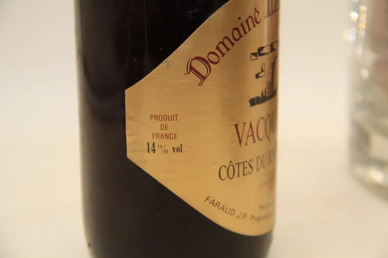 - Vacqueyras ** 1986 ** Domaine Le Pont du Rieu