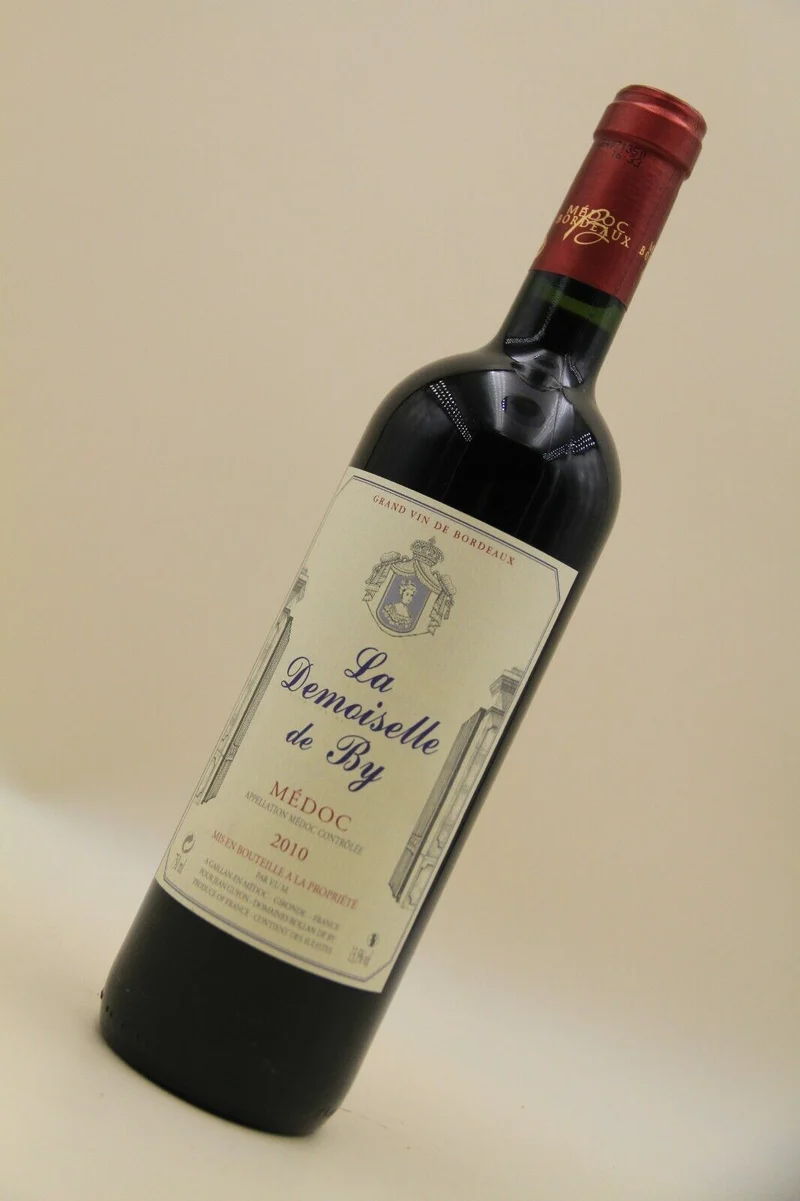 La Demoiselle de By ** 2010 ** Médoc