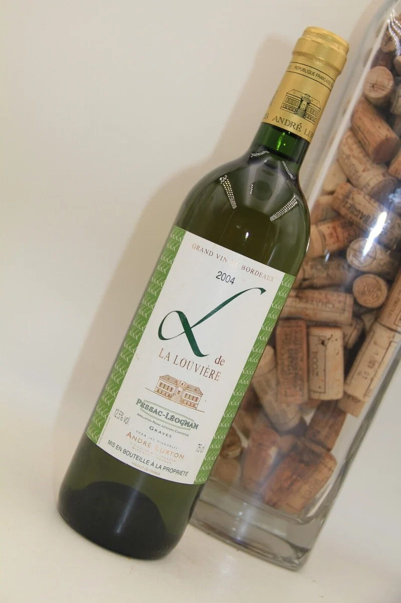 L de Chateau la Louvière ** 2004 ** Pessac Leognan