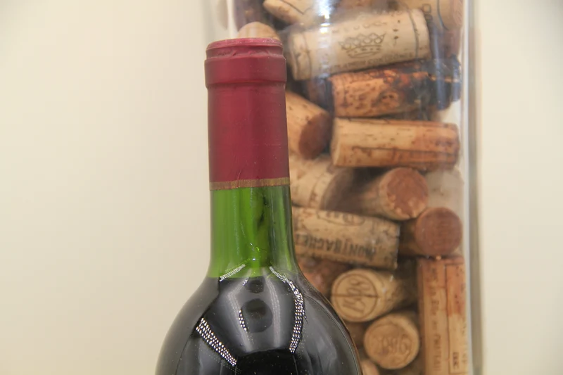 Clos Des Grands Moines ** 2000 ** Lalande De Pomerol