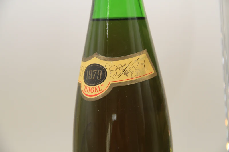 Gewurztraminer "Hugel" Cuvée Tradition. ** 1979 ** Hugel et fils