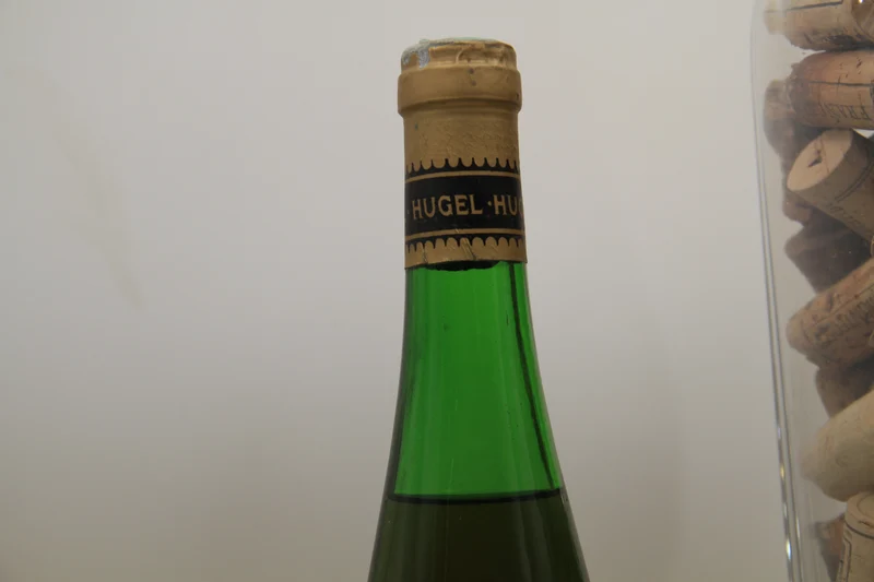 Gewurztraminer "Hugel" Cuvée Tradition. ** 1979 ** Hugel et fils