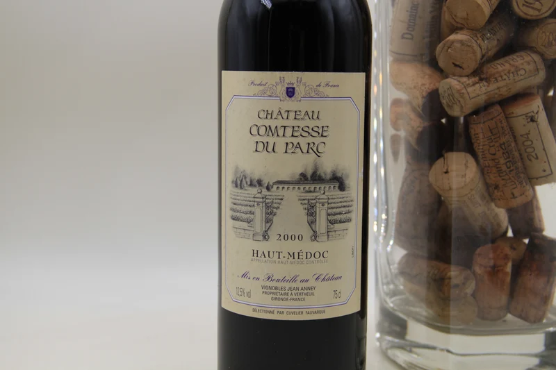 Chateau Comtesse Du Parc ** 2000 ** Haut-Médoc