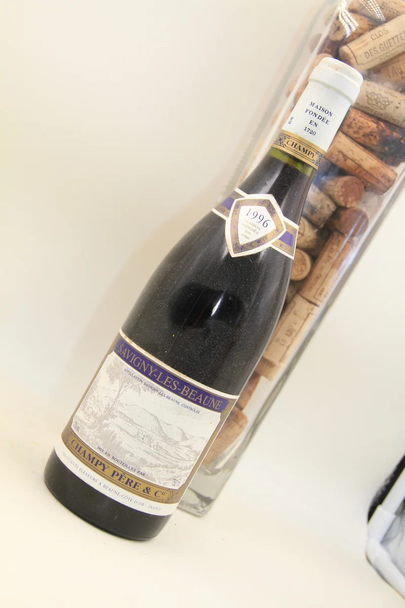 - Savigny Les Beaune **1996** Champy