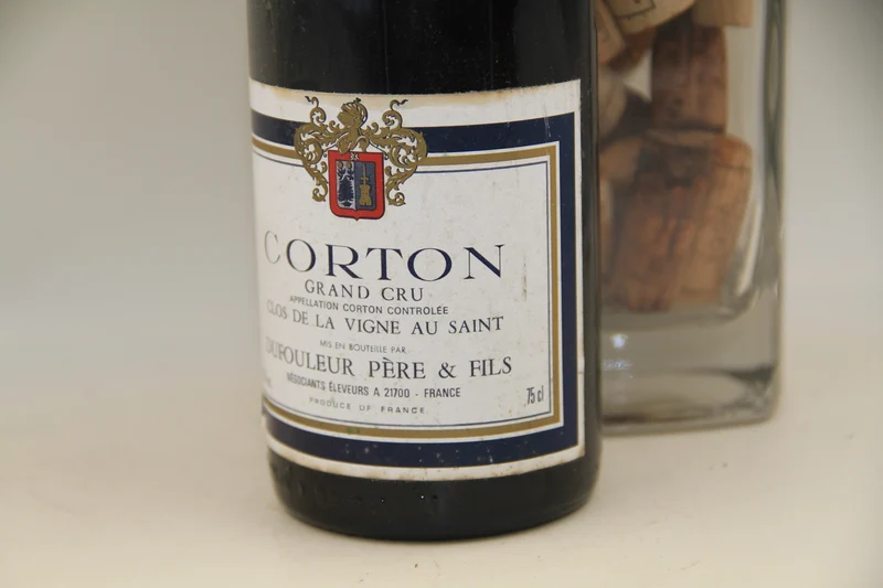 -Corton " Clos de la Vigne au Saint " ** 1994 ** Grand Cru Dufouleur