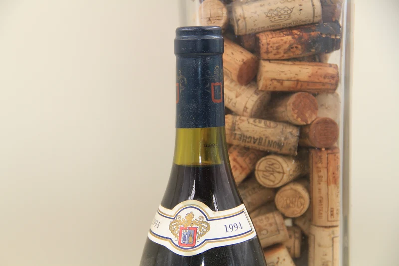 -Corton " Clos de la Vigne au Saint " ** 1994 ** Grand Cru Dufouleur