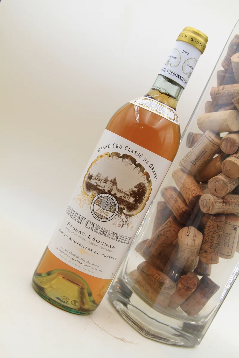 Chateau Carbonnieux ** 2002 ** Pessac Leognan . grand cru classé