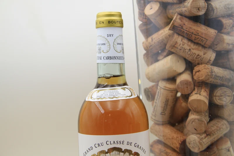 Chateau Carbonnieux ** 2002 ** Pessac Leognan . grand cru classé