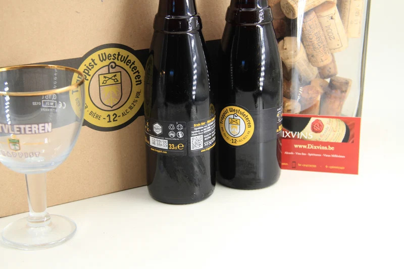 - Trapiste Westvleteren. 12. 6x bouteilles + 2x verres 15cl